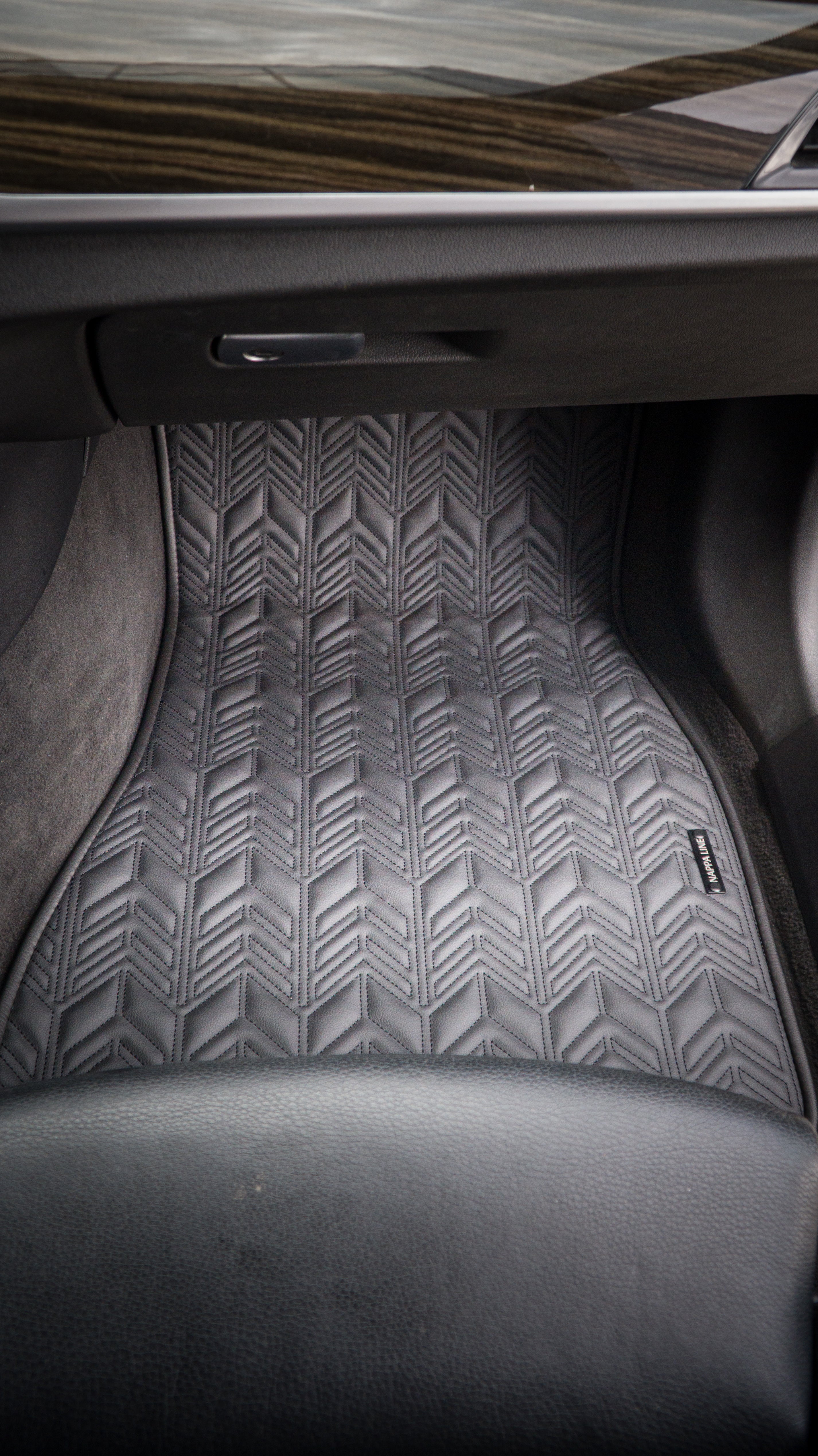 BMW 5 G30 Sedan Herringbone Car Mat Set (2017–2023)