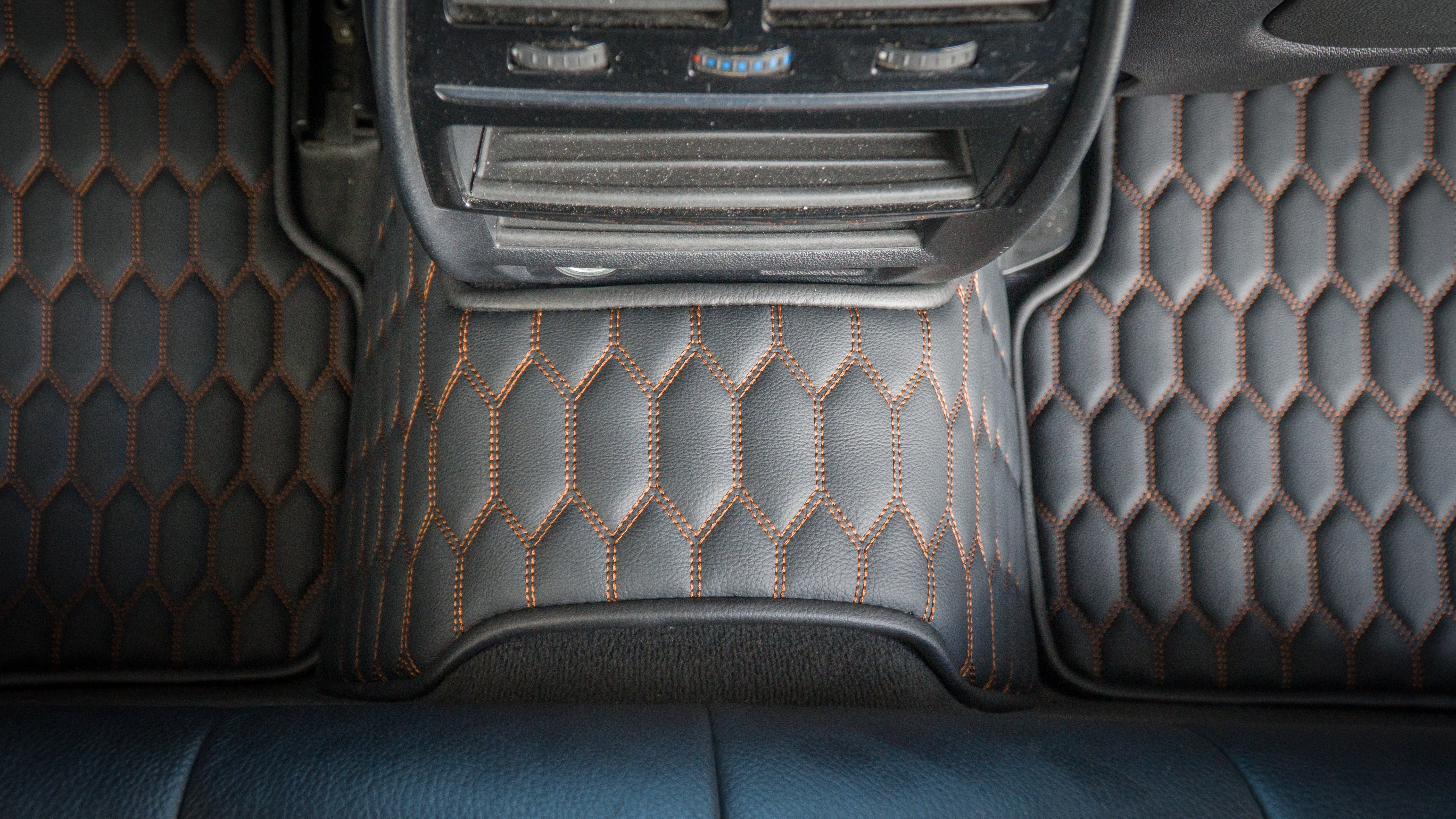 BMW 5 G31 Touring Hexagon Car Mat Set (2017–2023)