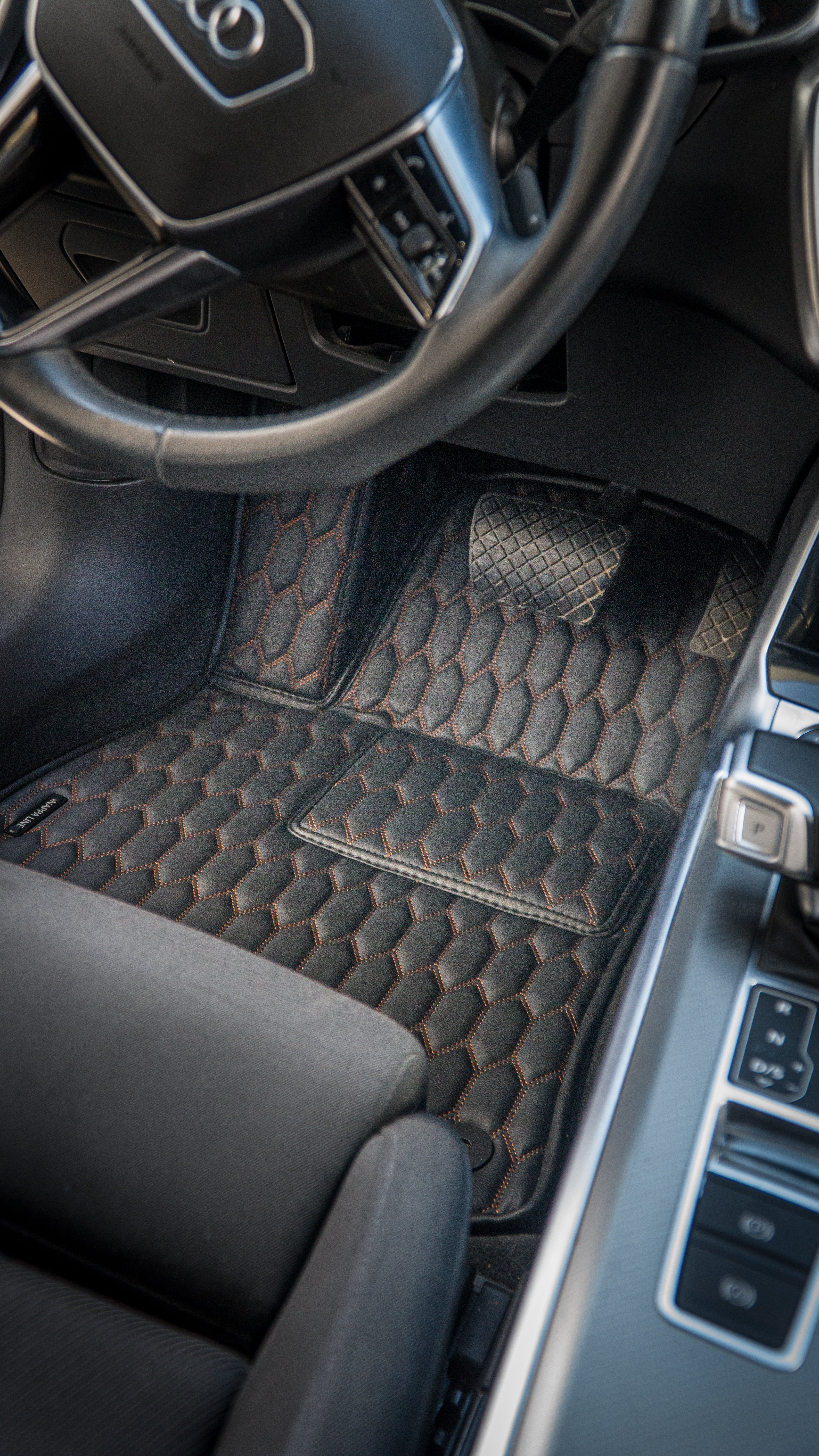 Audi A6 C8 Avant Hexagon Car Mat Set (2018–2025)
